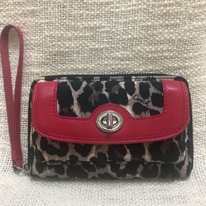 Coach Wristlet Wallet Leopard Print